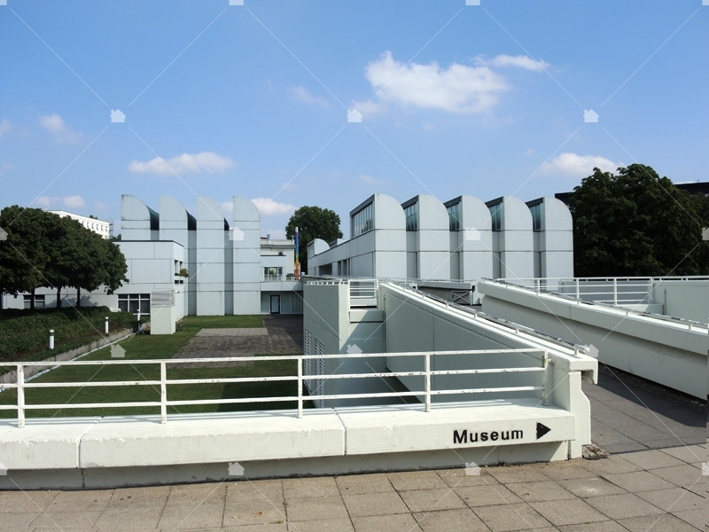 建造之家：Bauhaus