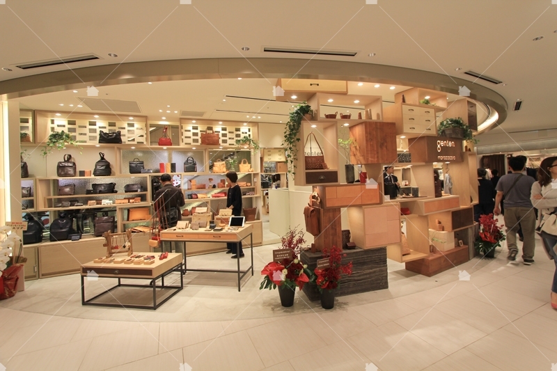 東京
 GINZA SIX