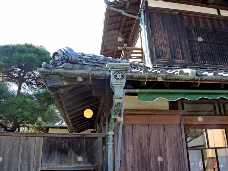 東區 — E12 川野商店（和傘批發商）